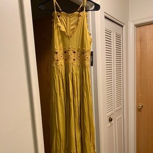 Yellow dress